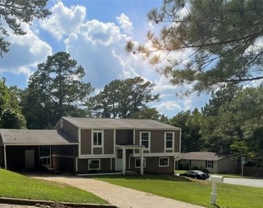 4941 Isle Royal Court - Photo Thumbnail 4