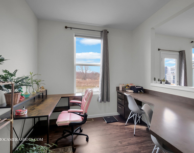 1398 Kessler Drive - Photo Thumbnail 10
