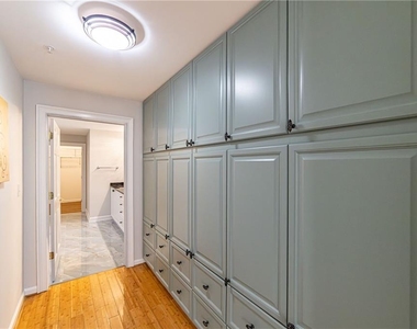 3275 Lenox Road Ne - Photo Thumbnail 31