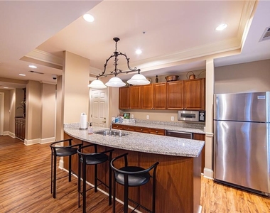 3275 Lenox Road Ne - Photo Thumbnail 46