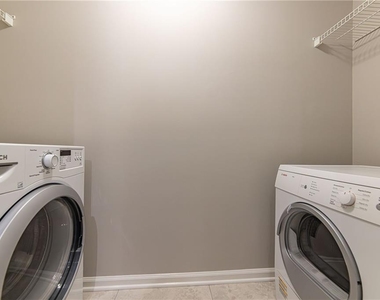 3275 Lenox Road Ne - Photo Thumbnail 10