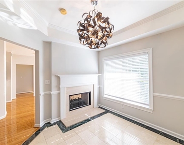 3275 Lenox Road Ne - Photo Thumbnail 15