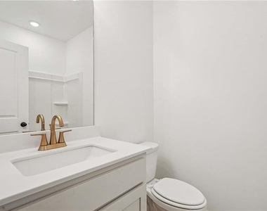 240 Silverleaf Trl - Photo Thumbnail 18