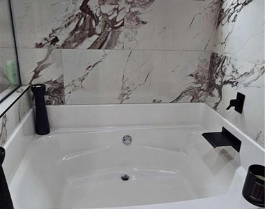 684 Armitage Way - Photo Thumbnail 21