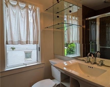 4300 Rickenbacker Way Ne - Photo Thumbnail 19