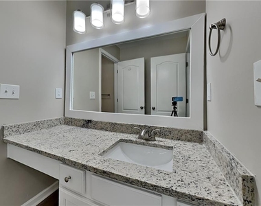 4444 Sequoia Park Trail - Photo Thumbnail 16