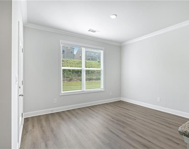 3762 Dover Run Lane - Photo Thumbnail 31