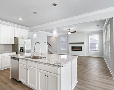 3762 Dover Run Lane - Photo Thumbnail 6