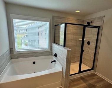 3762 Dover Run Lane - Photo Thumbnail 14