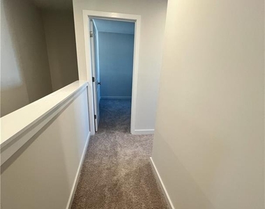 21 Founders Drive - Photo Thumbnail 13