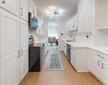 16 E Old Willow Road - Photo Thumbnail 3