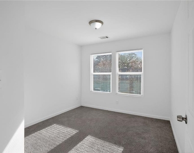 4011 Redan Road - Photo Thumbnail 12