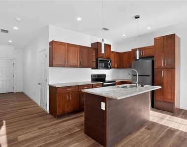 4011 Redan Road - Photo Thumbnail 3
