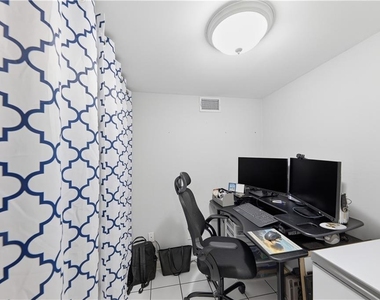 174 Maribeau Square Nw - Photo Thumbnail 9