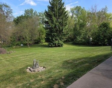 87 W Surrey Lane - Photo Thumbnail 61