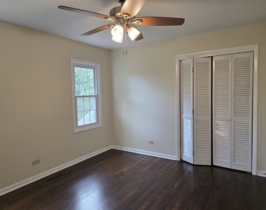 87 W Surrey Lane - Photo Thumbnail 39