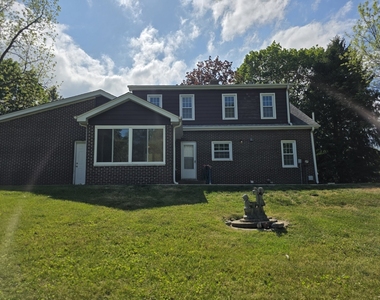 87 W Surrey Lane - Photo Thumbnail 58