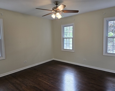 87 W Surrey Lane - Photo Thumbnail 34