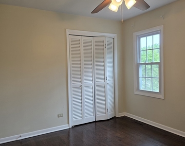 87 W Surrey Lane - Photo Thumbnail 38