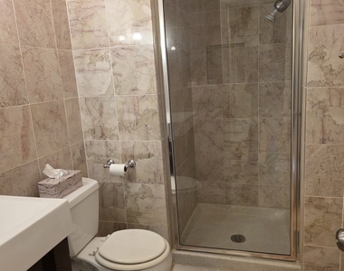 87 W Surrey Lane - Photo Thumbnail 22