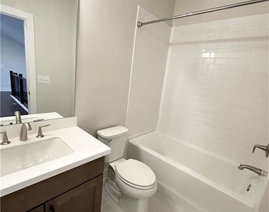 1237 Waldon Crossing - Photo Thumbnail 24