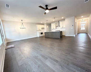 1237 Waldon Crossing - Photo Thumbnail 1