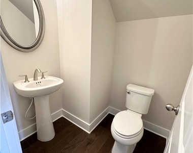 1237 Waldon Crossing - Photo Thumbnail 2