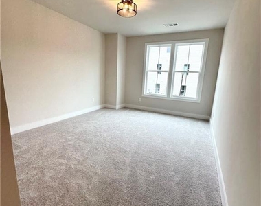 1237 Waldon Crossing - Photo Thumbnail 18