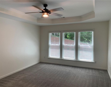 3470 Stoneham Drive - Photo Thumbnail 13