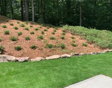 3470 Stoneham Drive - Photo Thumbnail 3
