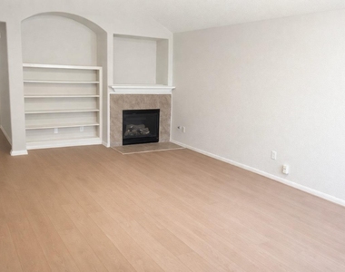 22531 Goss Spring Court - Photo Thumbnail 2