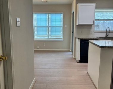22531 Goss Spring Court - Photo Thumbnail 8
