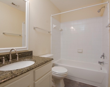 127 Villa Oaks - Photo Thumbnail 26