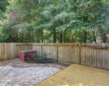 127 Villa Oaks - Photo Thumbnail 5