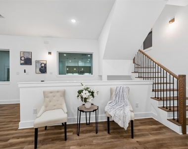 3003 Delano Street - Photo Thumbnail 29