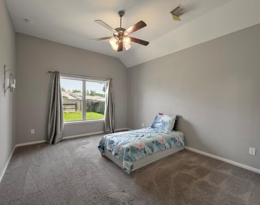 23807 Brenta Valley Drive - Photo Thumbnail 13