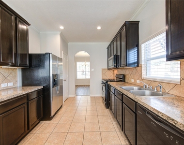 24615 Lakecrest Bend Drive - Photo Thumbnail 6
