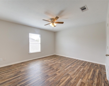 24615 Lakecrest Bend Drive - Photo Thumbnail 30