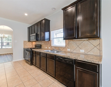 24615 Lakecrest Bend Drive - Photo Thumbnail 7
