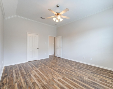 24615 Lakecrest Bend Drive - Photo Thumbnail 18