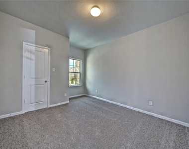 3332 Rainflower Springs Lane - Photo Thumbnail 11