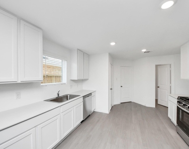 6415 Geyser Starish Drive - Photo Thumbnail 15