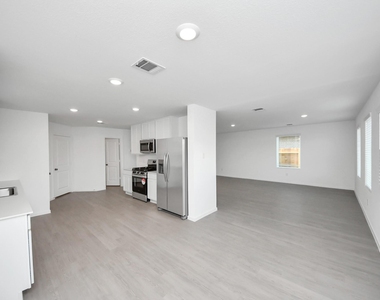 6415 Geyser Starish Drive - Photo Thumbnail 13