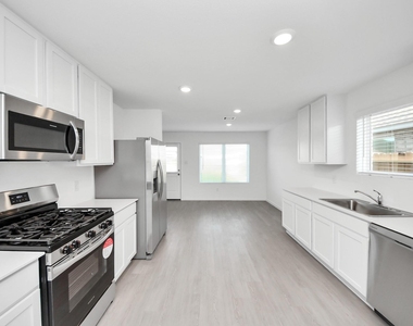 6415 Geyser Starish Drive - Photo Thumbnail 17