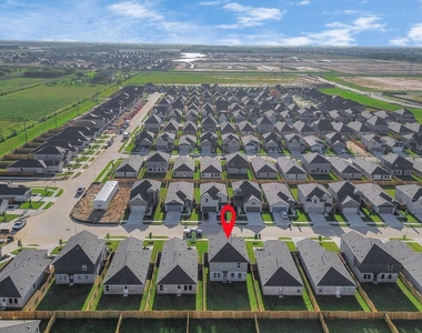 6415 Geyser Starish Drive - Photo Thumbnail 45