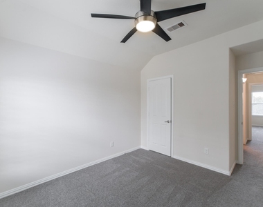 25618 Crisp Spring Lane - Photo Thumbnail 39