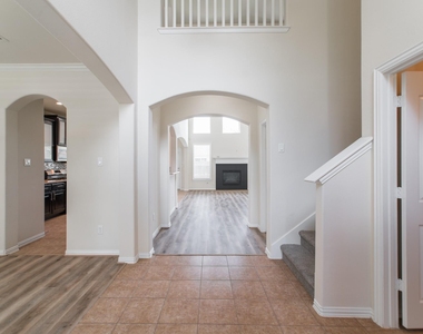25618 Crisp Spring Lane - Photo Thumbnail 4