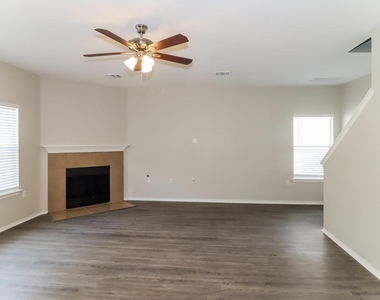 5608 Kleberg Trail - Photo Thumbnail 1