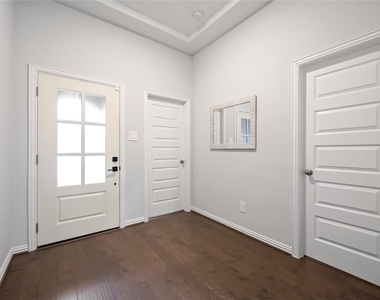 22230 Cortona Glen Drive - Photo Thumbnail 7
