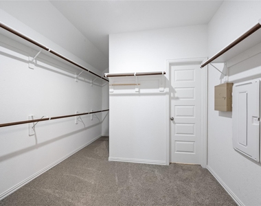 22230 Cortona Glen Drive - Photo Thumbnail 24